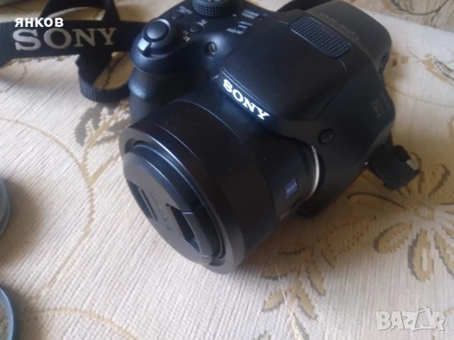 Предлагам фото камера Soni Cyber shot DSC HX 350, снимка 6 - Камери - 50820453