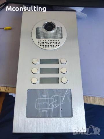  6 Фамилен домофон с камера и четец