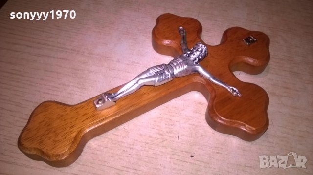 Дървен кръст с христос-бронз/сребро-20Х13см-внос швеицария