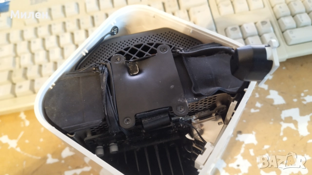 Apple AirPort Time Capsule A1470 за части, снимка 5 - Рутери - 51855913