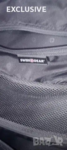 Лек Куфар Швейцатски 44/30/70 Договаряне!!!, снимка 5 - Куфари - 49763258