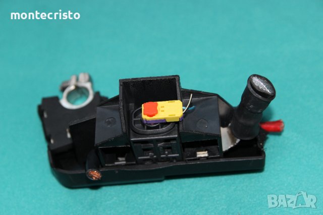 Плюсова клема Audi A4 B8 (2007-2015г.) B0101034, снимка 4 - Части - 39944828