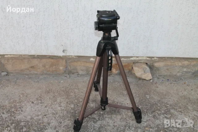 Тринога за фотоапарат ''Hama Star 62''