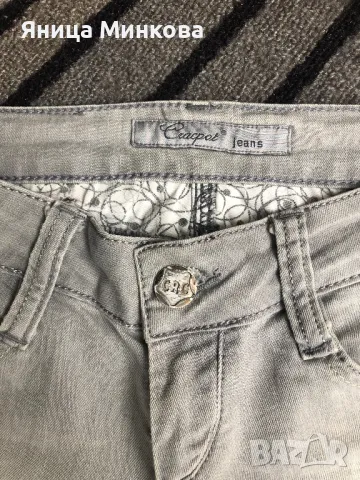 Дамски дънки, снимка 4 - Дънки - 48219170