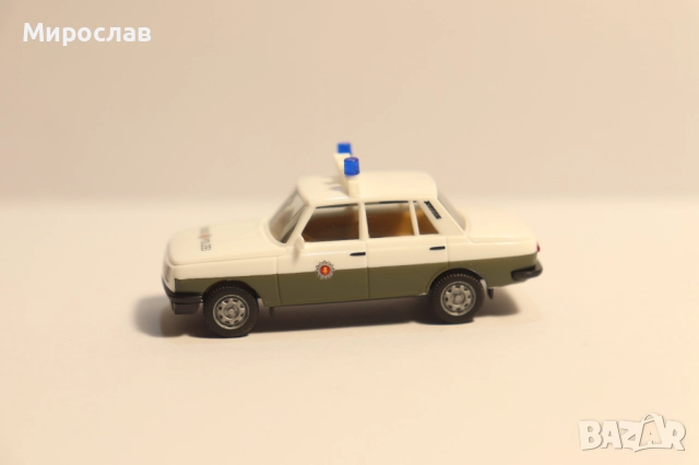 HERPA 1/87 H0 ВАРТБУРГ POLICE ПОЛИЦИЯ КОЛИЧКА МОДЕЛ