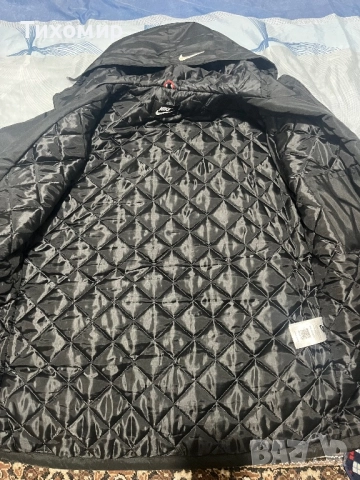 Зимно яке NIKE, снимка 9 - Якета - 52540590