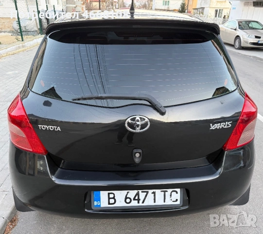 Toyota Yaris , снимка 17 - Автомобили и джипове - 53278890