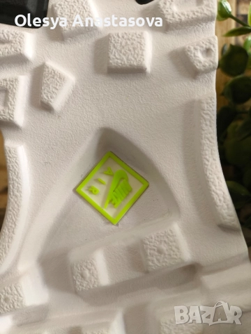 Дамски Маратонки NIKE AIR MAX , снимка 4 - Маратонки - 52064072