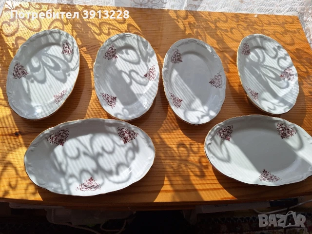 Малки плата 6 бр. порцелан, размер 14 на 23 см.