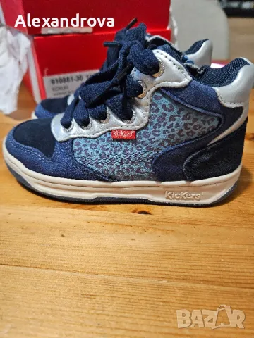 ботички за момичета 25размер kickers