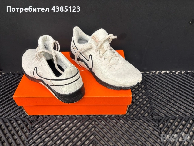 Маратонки Nike, снимка 2 - Маратонки - 53058329