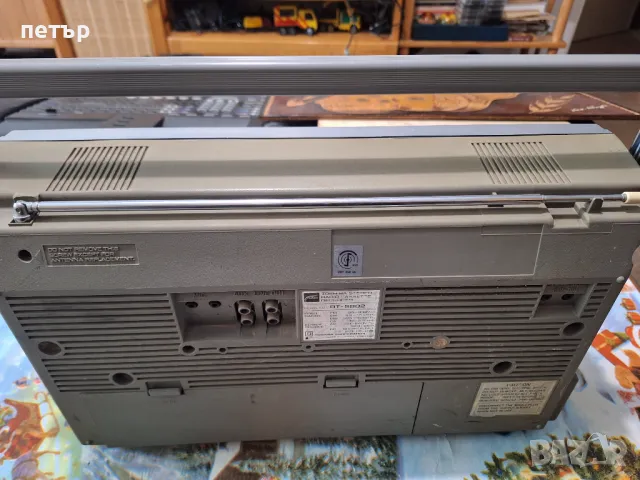 Касетофон Тошиба S802, снимка 12 - Радиокасетофони, транзистори - 49024143