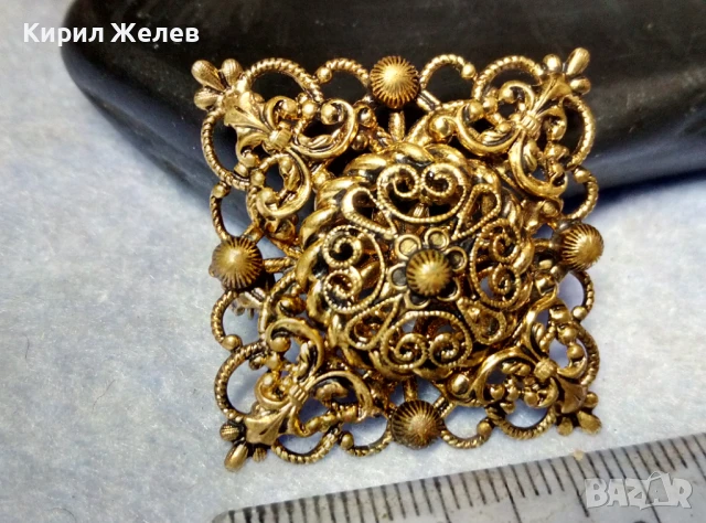 СТАРИННА РАЗКОШНА ПОЗЛАТЕНА МЕДНА БРОШКА ФИНА РЪЧНА МАЙСТОРСКА АЖУРНА ИЗРАБОТКА 20442, снимка 2 - Антикварни и старинни предмети - 51255531