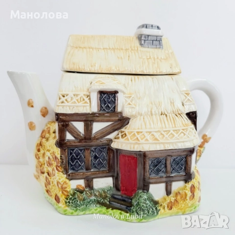 	Ръчно рисуван фин керамичен чайник Annie Row, „The Village Autumn Cottage“