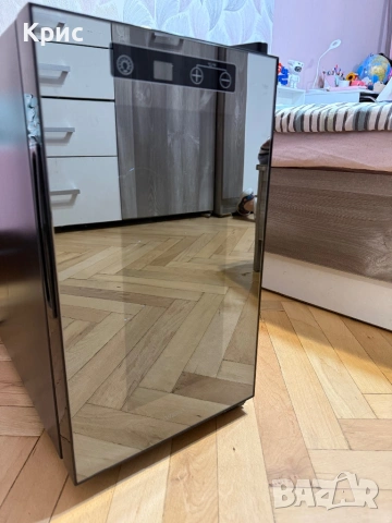 Охладител за вино, винотека 8 бутилки Ambiano., снимка 4 - Хладилници - 53066981