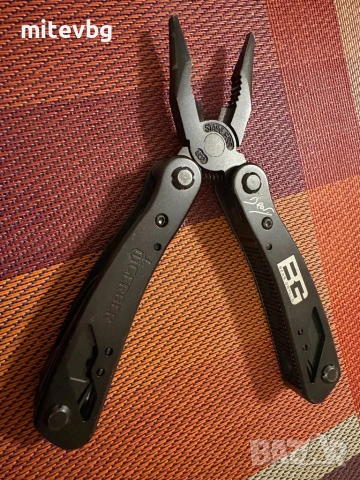 Мултитул Gerber с калъфче и комплект битове към него, снимка 5 - Такъми - 53126300