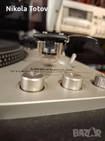 Продава се грамофон Univesum-6000. , снимка 3 - Грамофони - 53407751