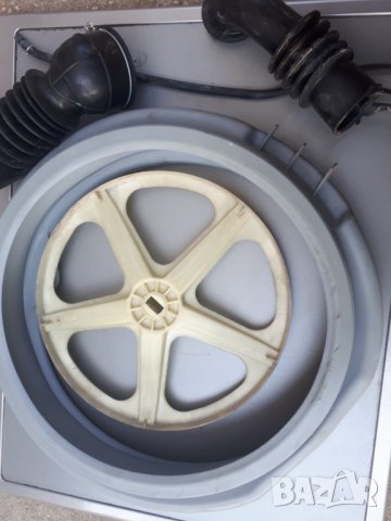 Продавам на части  пералня Ariston Hotpoint WMG 722, снимка 9 - Перални - 33502757