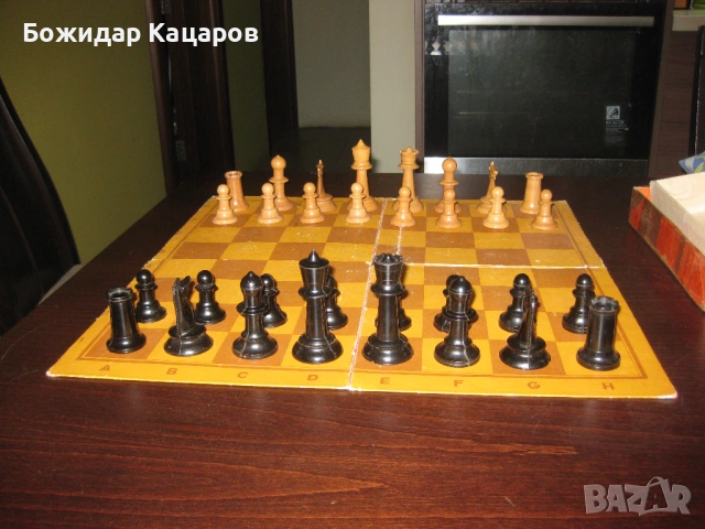 Стар бакелитов шах. Цена 26 евро. Пращам по Еконт., снимка 6 - Шах и табла - 53444690