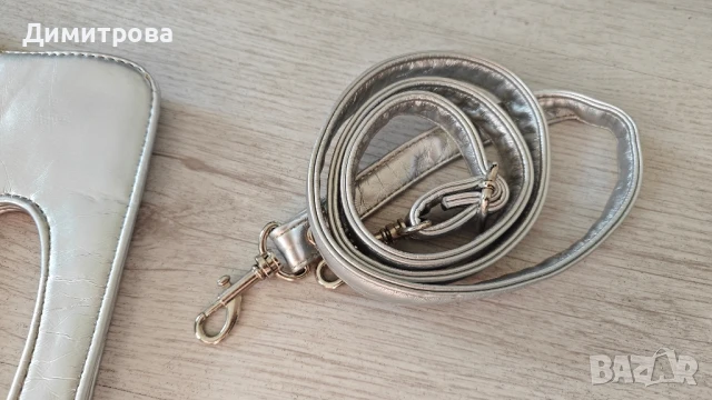 Кокетна дамска чанта от лак, снимка 5 - Чанти - 51154517