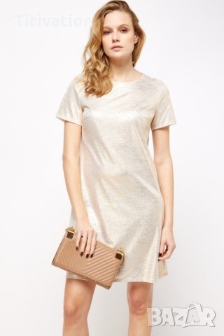 Златна рокля