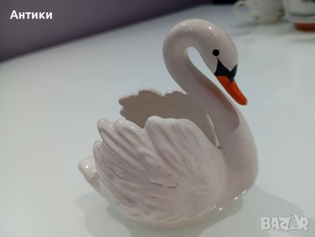 Порцеланов стар лебед, снимка 8 - Антикварни и старинни предмети - 52553813