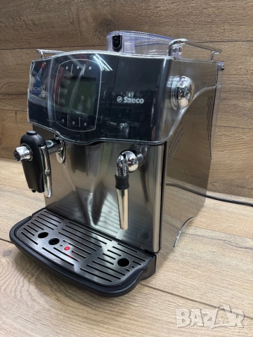 Кафемашина Saeco Incanto Sirius s-class Type:SUP021YADR, снимка 4 - Кафемашини - 53359771