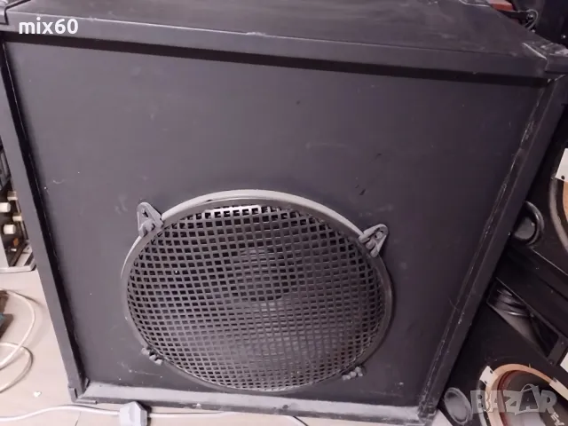 Продавам  кабинет за бас китара, снимка 1