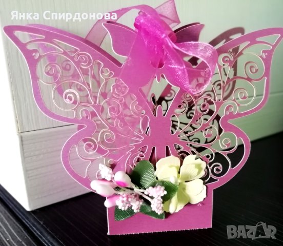Подаръчни кутии с бонбонче, снимка 6 - Декорация за дома - 44115812