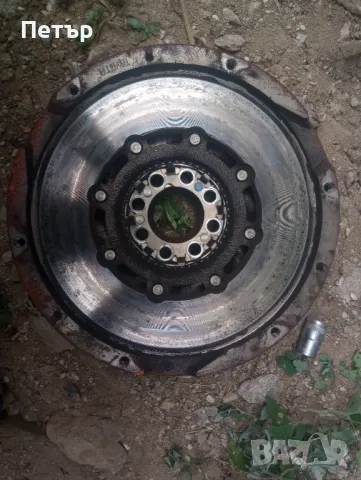 Демферен маховик комплект съединител Тойота Авенсис рав 4 корола аурис 13450-0R010 , снимка 8 - Части - 47296291