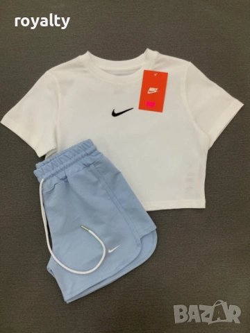 Nike дамски спортен екип 