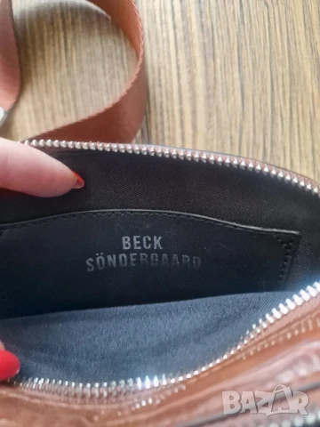 Страхотна дамска малка чанта BECK SONDERGAAD , снимка 3 - Чанти - 50826120
