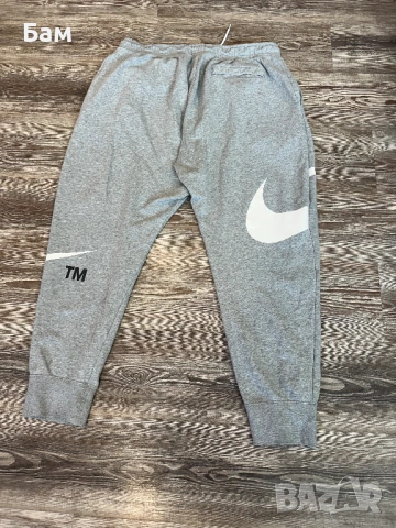 Оригинално мъжко долнище Nike Swoosh размер 3ХЛ, снимка 4 - Спортни дрехи, екипи - 53523849