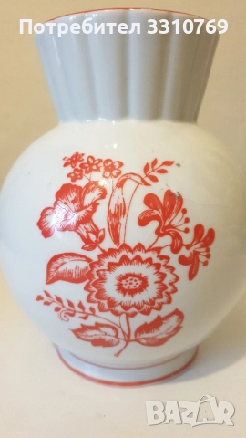 Красиви вази с бял порцелан., снимка 12 - Вази - 52568777