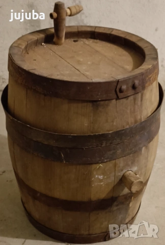 занаятчийско старинно малко буре, снимка 2 - Бидони, бурета и бъчви - 53575229