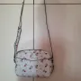 Guess чисто нова флорална чанта с етикети , снимка 2