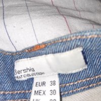 продавам мъжки  дънки Bershka, снимка 3 - Дънки - 43414462