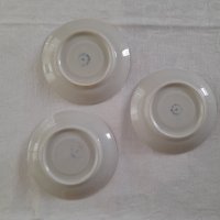 Ретро подложни чинийки, снимка 2 - Антикварни и старинни предмети - 43940017