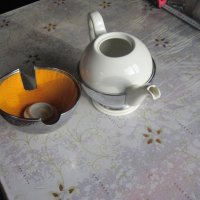 Уникален порцеланов чайник кана Арт Деко , снимка 6 - Други - 27561044