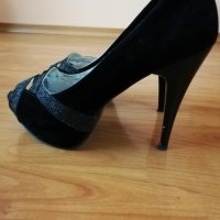 Дамски обувки, снимка 4 - Дамски обувки на ток - 27127147