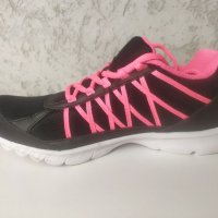 Reebok дамски маратонки, снимка 3 - Маратонки - 40155471