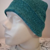 Зимна плетена шапка Изчистен модел, снимка 1 - Шапки - 43621492