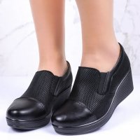 Дамски  обувки на платформа без връзки в черен цвят модел: 6063-1 black , снимка 2 - Дамски ежедневни обувки - 39937970