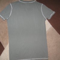 Тениска GUESS   дамска,Л, снимка 3 - Тениски - 33382703