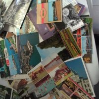 70 броя международни чужди пощенски картички някой от тях са пътували с марки и надписани , снимка 12 - Филателия - 40032924