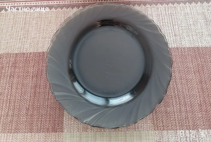 6 бр. Намалени дуралекс чинии , снимка 1