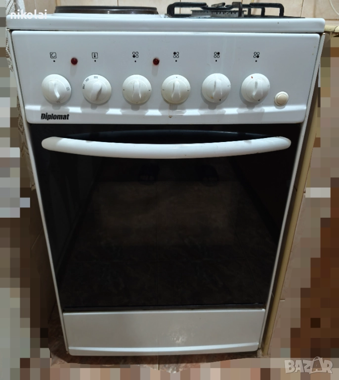 Готварска печка Diplomat газ/ток, снимка 1