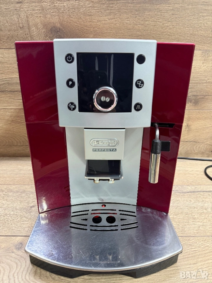 Кафемашина Delonghi Perfecta cappuccino Type: ESAM5400.R ex:1, снимка 1