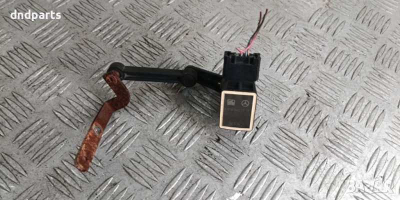 Сензор ниво Mercedes ML W164 2008г.(заден ляв)	, снимка 1