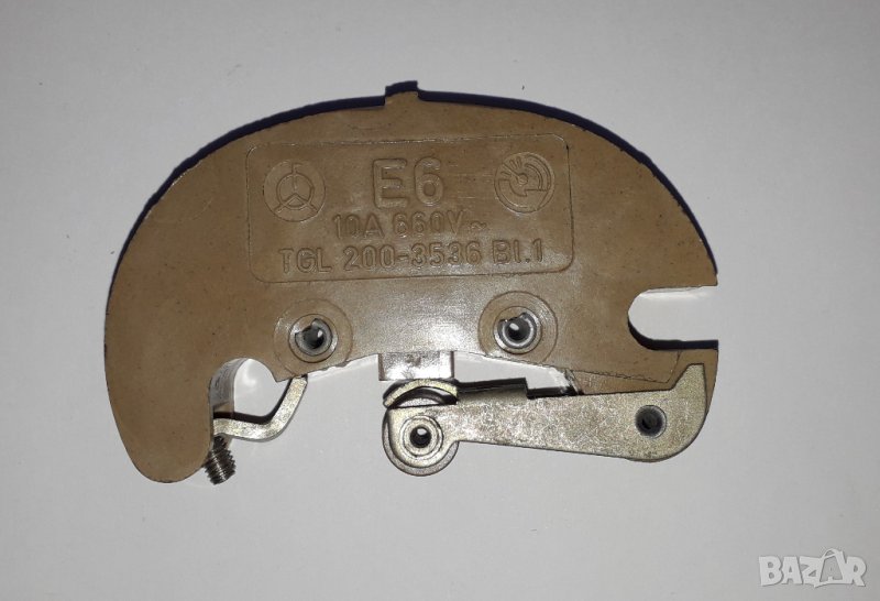 Изключвател Е6 DDR, снимка 1